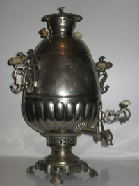 В Симферополе «растопят» сотни самоваров 