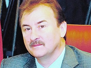 Александр Попов оставил своих замов без премии