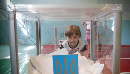 Дети на избирательных участках