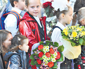 Украинских учителей оставят без цветов