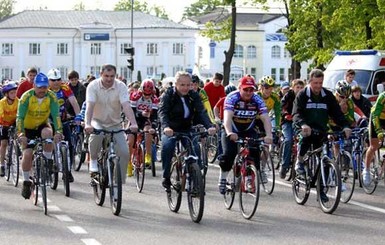 По Крыму проедут сотни украинских велосипедистов