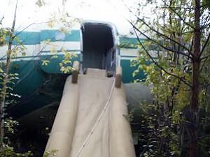 В Коми Пилоты борта Приполярный- Якутск совершили аварийную посадку в стиле кинофильма «Экипаж»