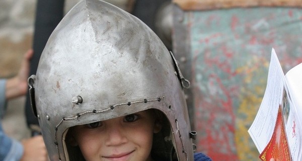 Город возьмут в осаду рыцари со всей Украины