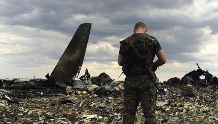 Украинский транспортный самолет сбит над Луганском