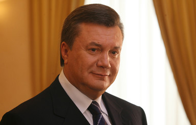 Завтра Янукович улетает в Брюссель