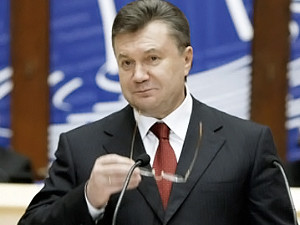 Янукович съездил в Брюссель за безвизовым режимом