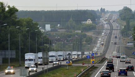 Из Подмосковья в сторону украинской границы едут 280 российских грузовиков  c 
