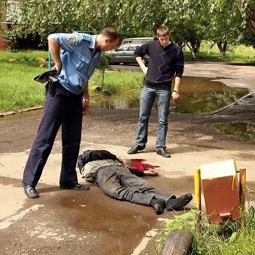 В канализации львовской военной части нашли труп 