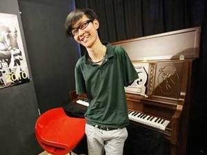Пианист с ампутированными руками победил в китайском телеконкурсе талантов