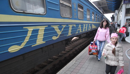 Луганчане ждут встречи со своими родными и близкими дома, в родном Луганске