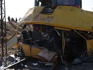 Экипаж локомотива, сбившего маршрутку под Марганцем, не считает себя виновным 