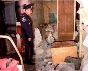 В подвале киевского гастронома 4 года жили рабы, питавшиеся кошачьим кормом