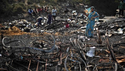 Семеро человек пострадали в пожаре на складе пиротехники в Индии