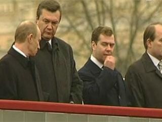 Янукович опять едет в Москву к Медведеву