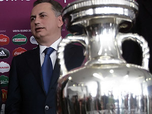 Борис Колесников: «Подадим в суд, если будет и дальше продолжаться дискредитация Евро-2012 в Украине» 