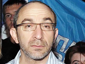 Кернес призвал к демократии, а не к анархии