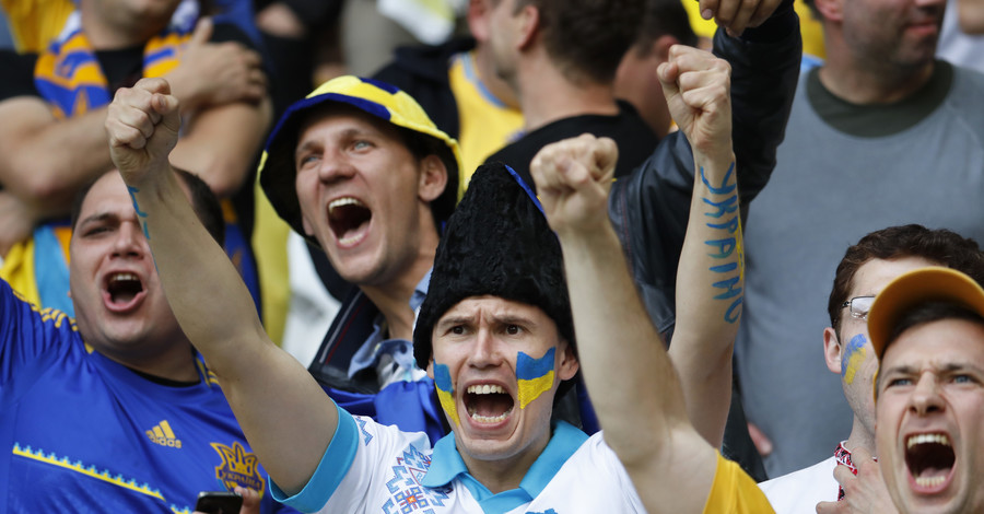 Начался первый матч украинской сборной на Евро-2016