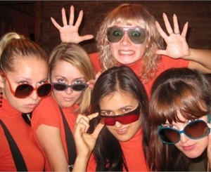 Крымские квнщики о выступлениях без бюстгалтеров и танцах на перроне [Фото, видео]