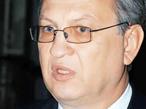 Министр финансов: «В 2011 году доллар будет стоить 7,95 гривен»