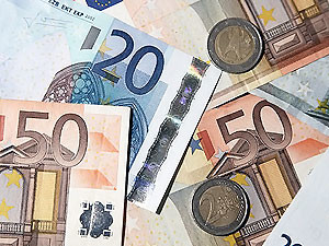 Курс евро начал расти