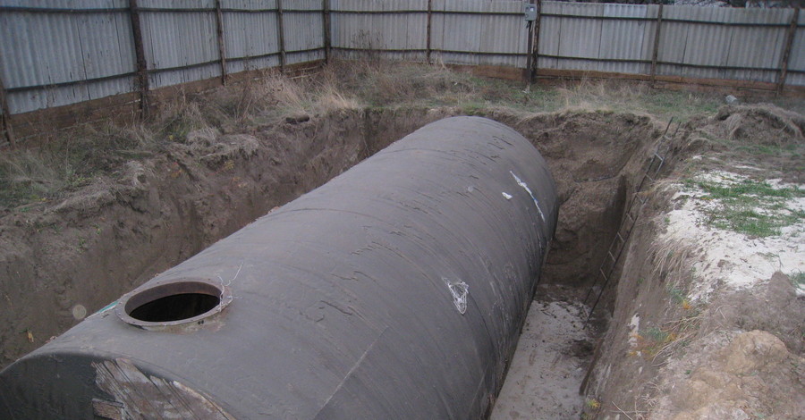 Четыре трубопровода для контрабанды горючего уничтожили в Луганской области