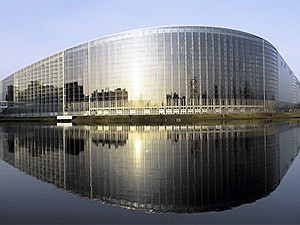 Европарламент признал право Украины стать членом ЕС