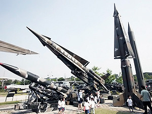 Южная Корея предупредила Северную, что в случае нападения нанесет ответный удар