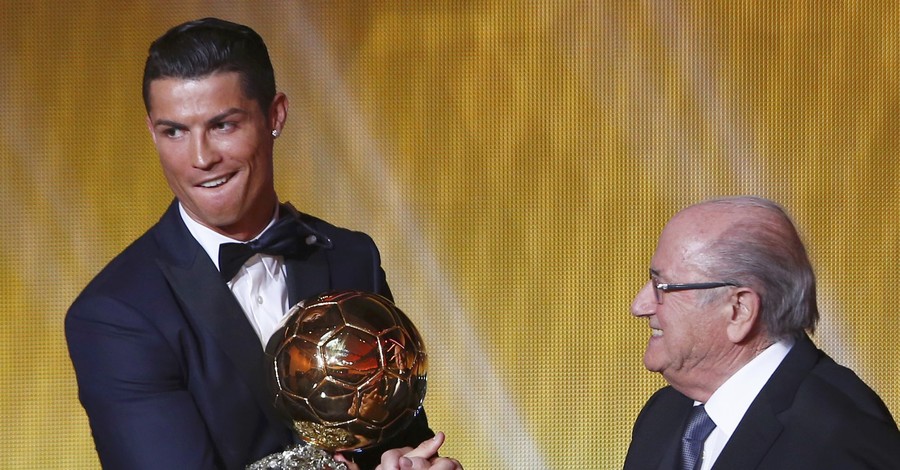 Роналду признан лучшим игроком мира