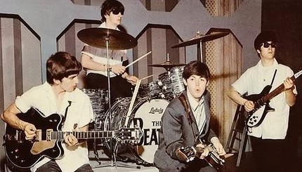 Всемирный день The Beatles: 60 лет назад знаменитая четверка впервые вышла на сцену