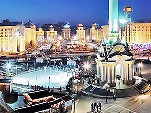 Каток на Майдане открыт, а елка будет к 24 декабря