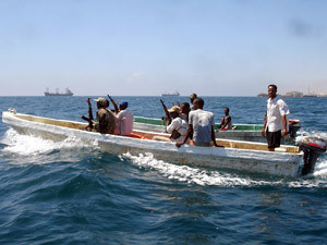 Сомалийские корсары захватили теплоход в Индийском море