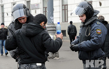 В Москве милиция разогнала толпу националистов