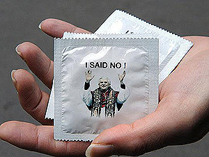 Папа Римский подтвердил запрет  на использование презервативов в качестве противозачаточных средств
