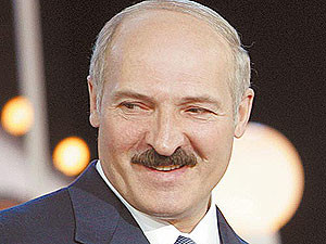 Лукашенко принял отставку правительства