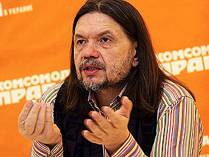 Депутат Киевсовета Александр БРИГИНЕЦ: «Чиновники могут снести даже Лавру!»