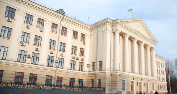 Среди госслужащих паника. Люди не знают, кого и когда уволят