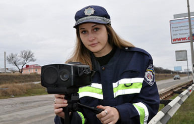 Корреспондент «Комсомолки» стала первой в Крыму девушкой-сотрудником ДПС