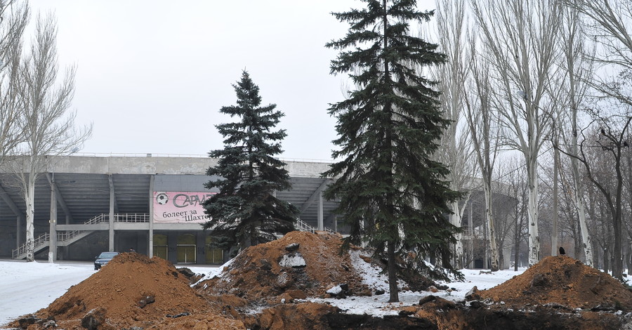 В Донецке начали возводить фан-зону к ЕВРО 2012