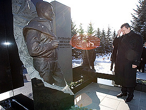 Януковича окрестили Виктором Ющенко