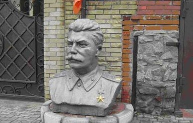 Депутаты хотят запретить ставить памятники Сталину
