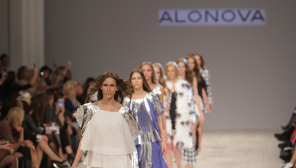 37-й Ukrainian Fashion Week: коллекция ALONOVA