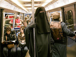Франция запретила хиджаб