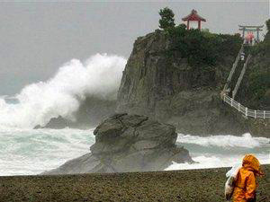 Высота цунами на Курилах составила 3 метра