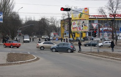 В Мариуполе не поделили дорогу «японец» и« кореянка»