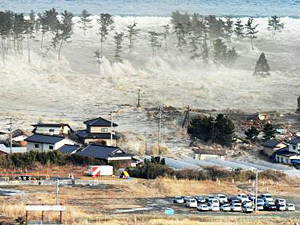 Обрушившееся на Японию цунами уничтожило целый город