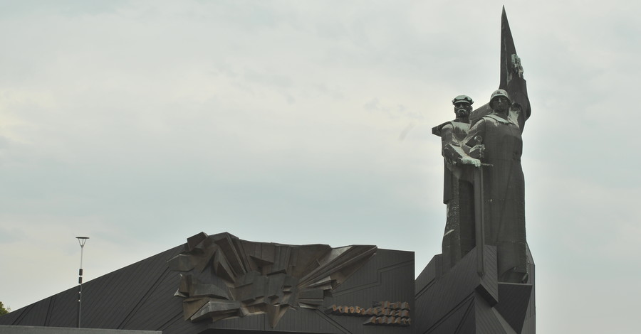 Парк Ленком вооружается
