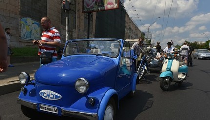 Выставка ретро автомобилей в Киеве 