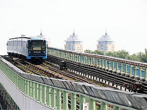 Сколько вагонов в киевском метро?