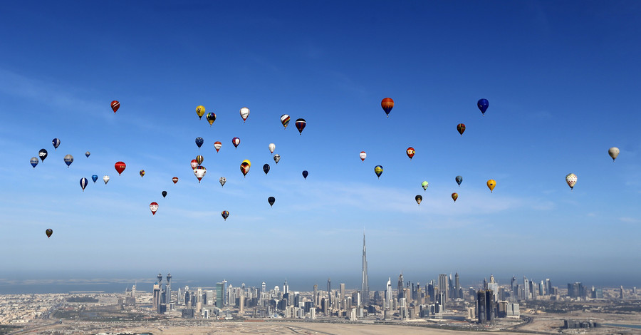 Всемирные воздушные игры в ОАЭ с высоты птичьего полета