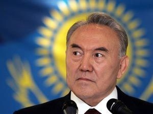 Назарбаев побеждает на выборах с 94,82% голосов